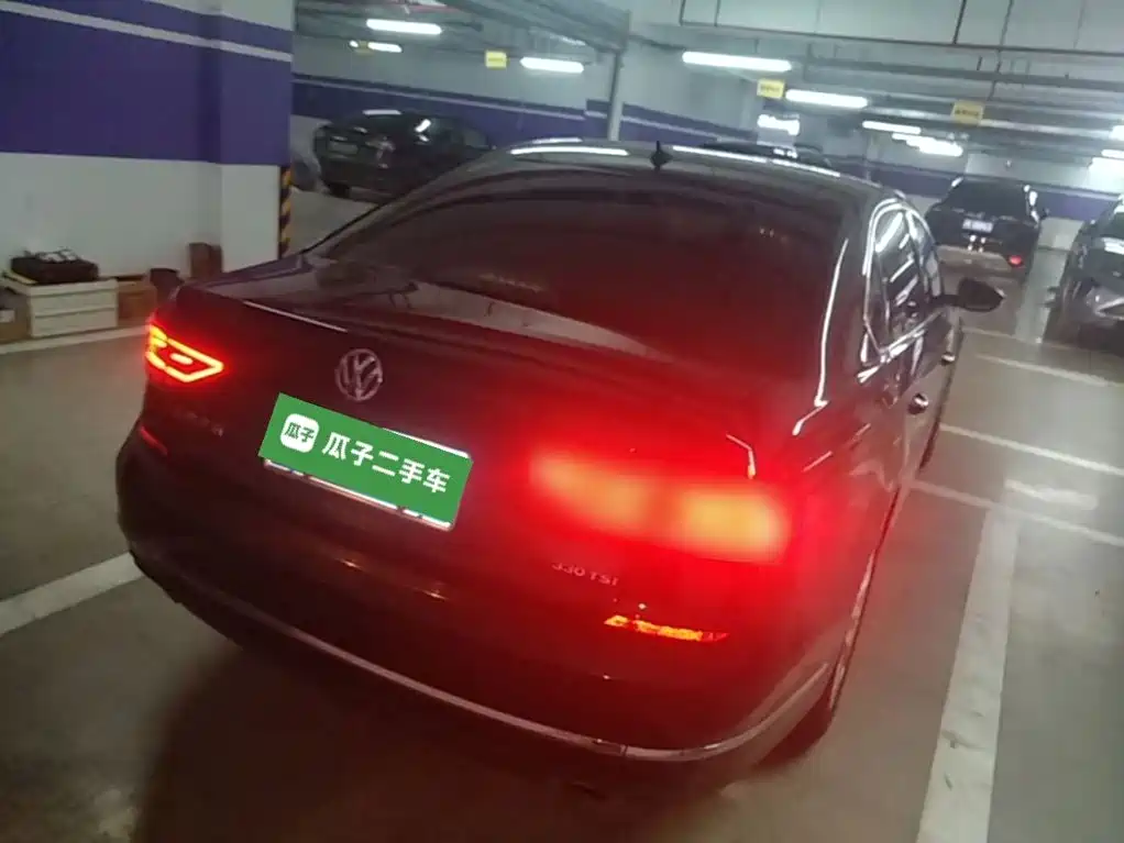 Volkswagen Passat — миниатюра 7