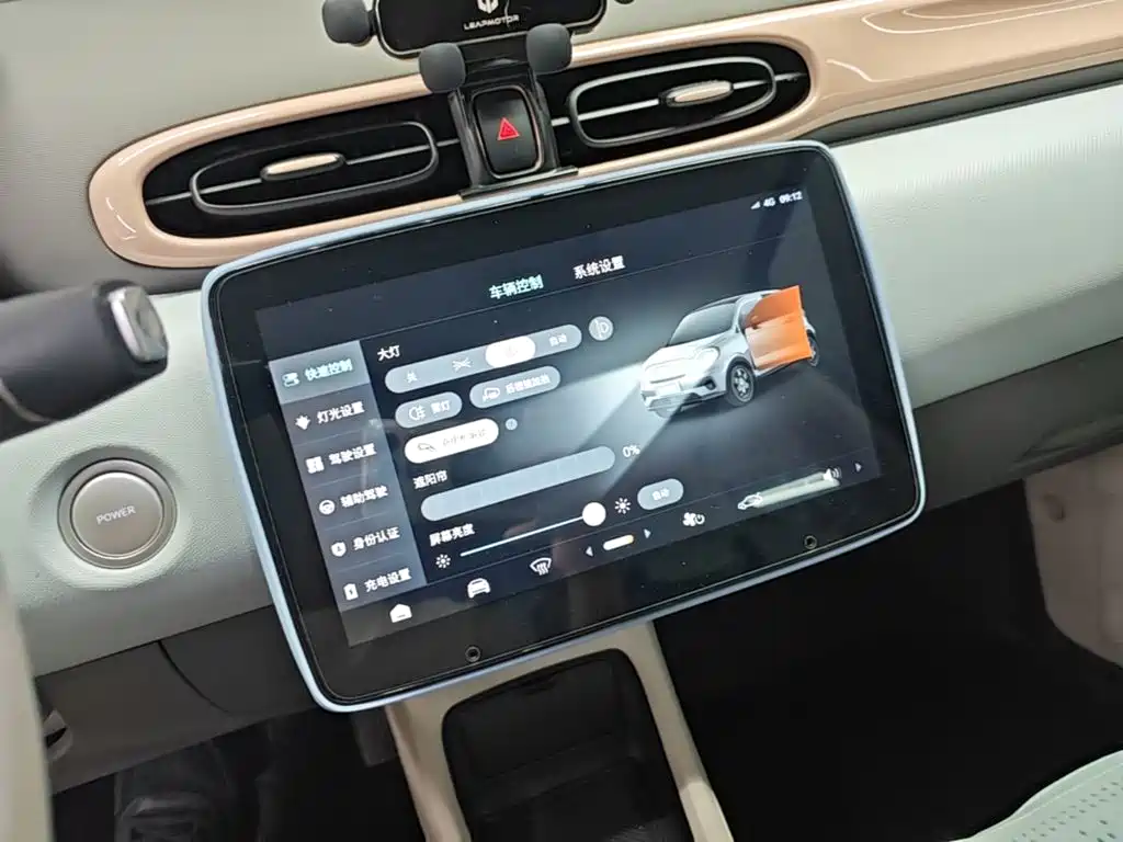 Leapmotor Leapmotor T03 — миниатюра 13