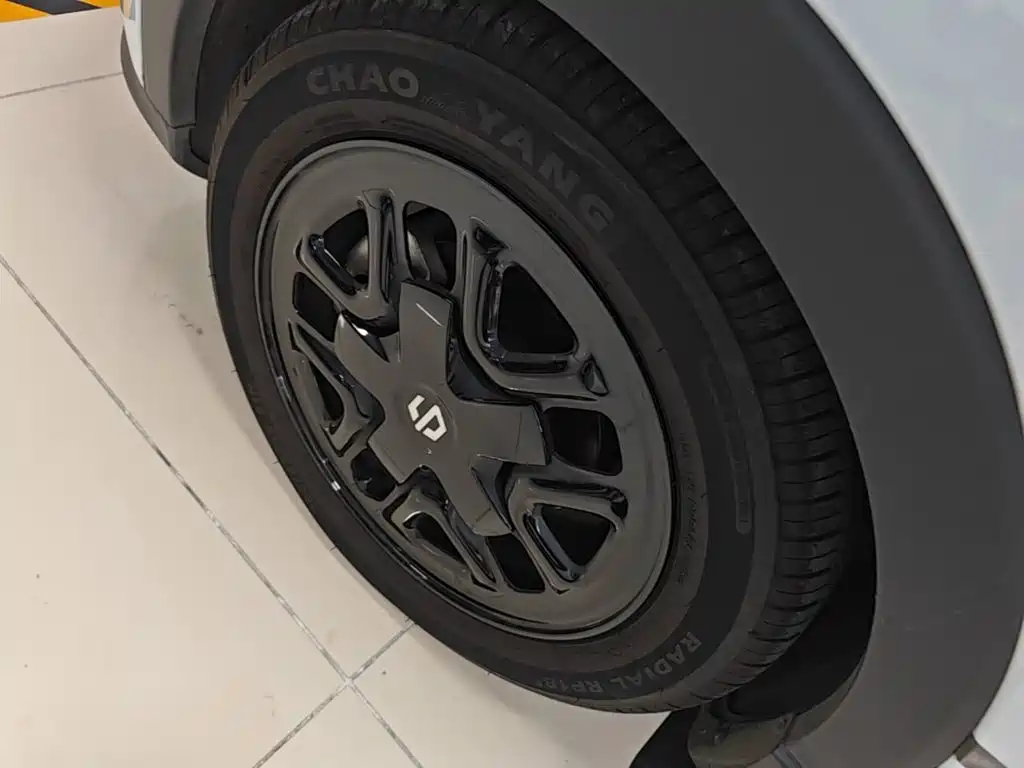 Leapmotor Leapmotor T03 — миниатюра 23