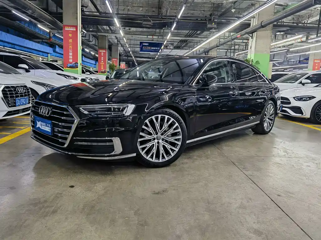Audi A8 2022