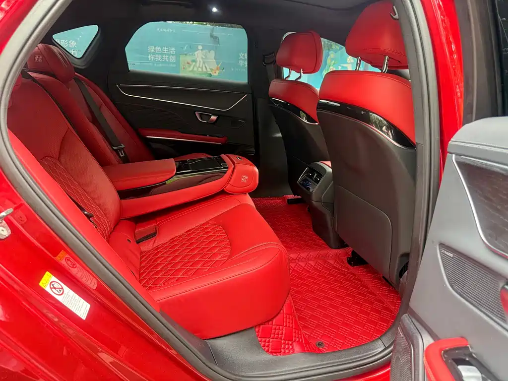 BYD Han — миниатюра 7