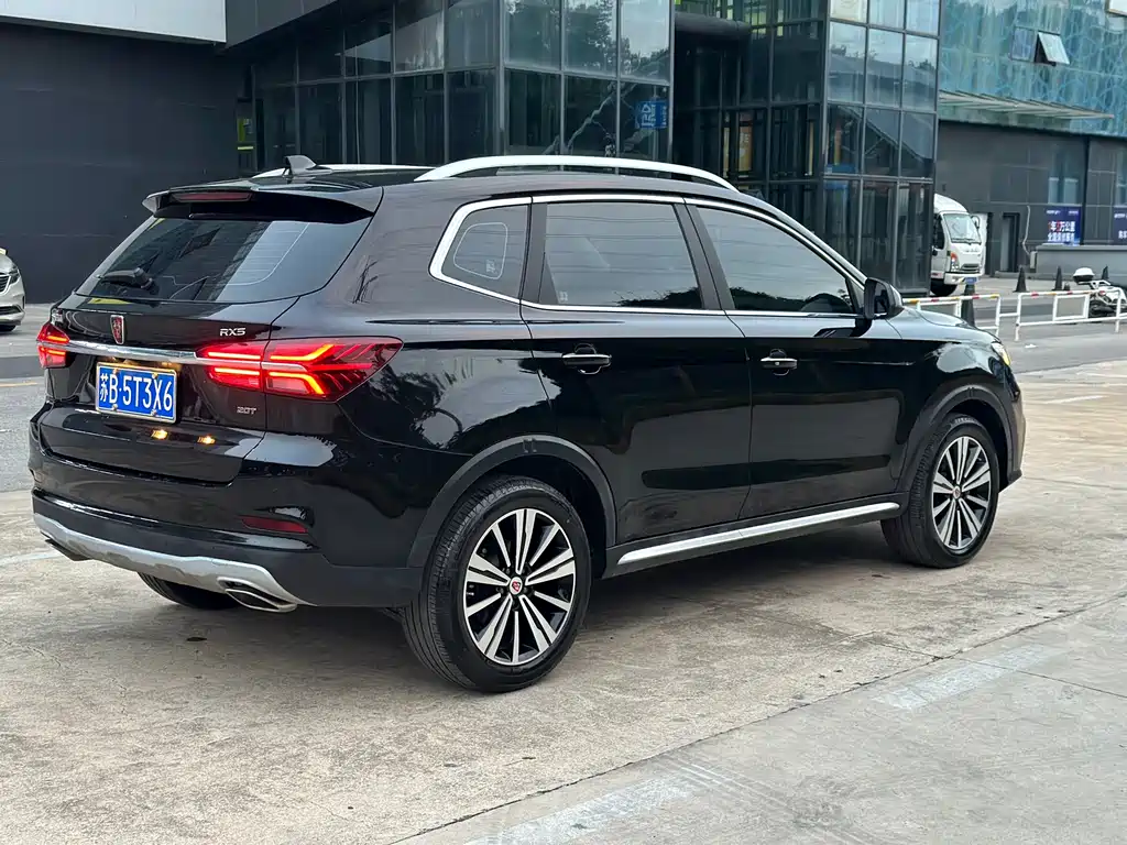 Roewe RX5 — фотографии объявления, Фото 5