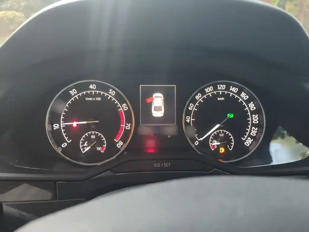 Skoda Superb — миниатюра 4