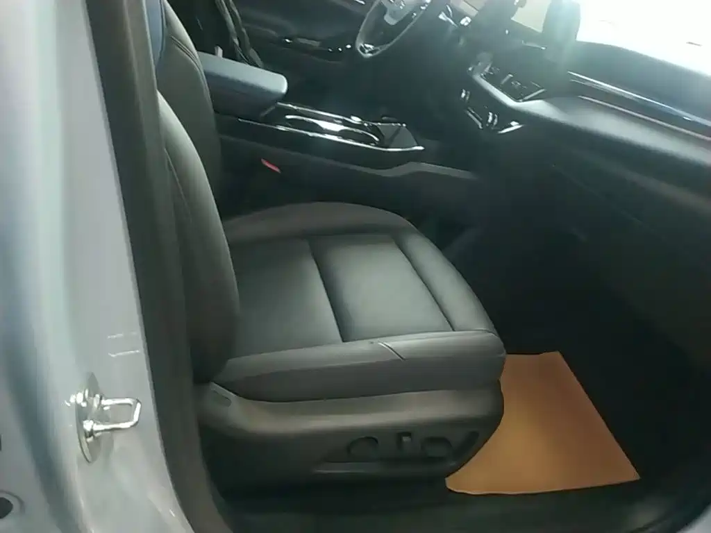Chevrolet Plus — миниатюра 25