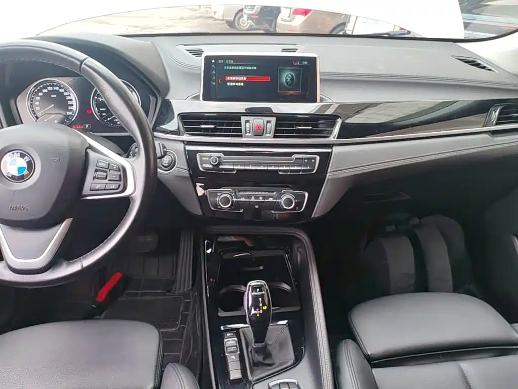 BMW X2 (Import) — миниатюра 13