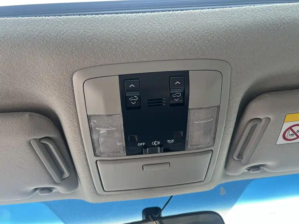 Toyota Prado — миниатюра 12