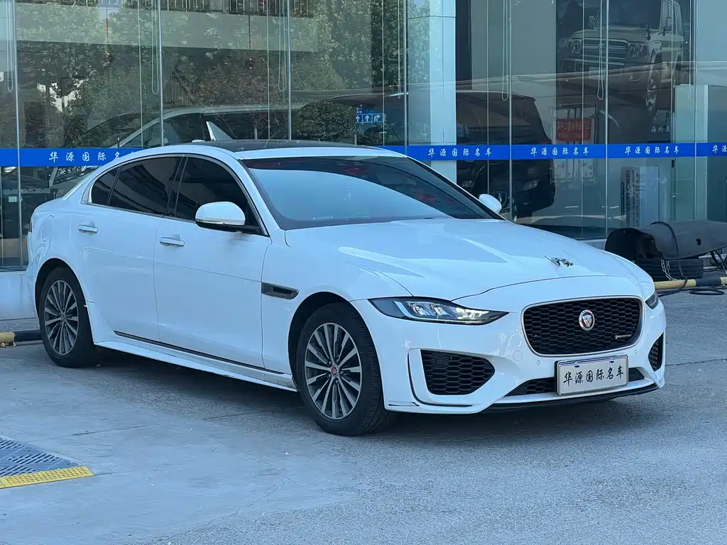 Jaguar XEL 2020