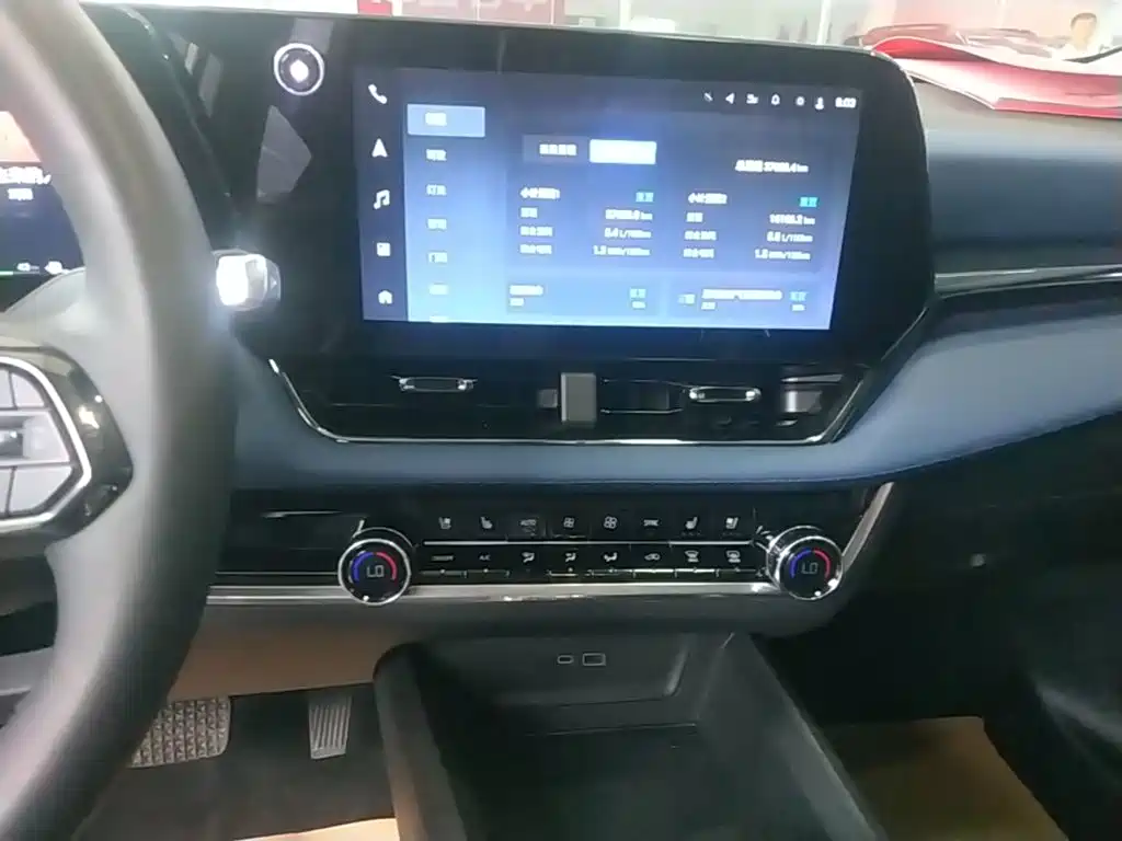 Chevrolet Plus — миниатюра 13