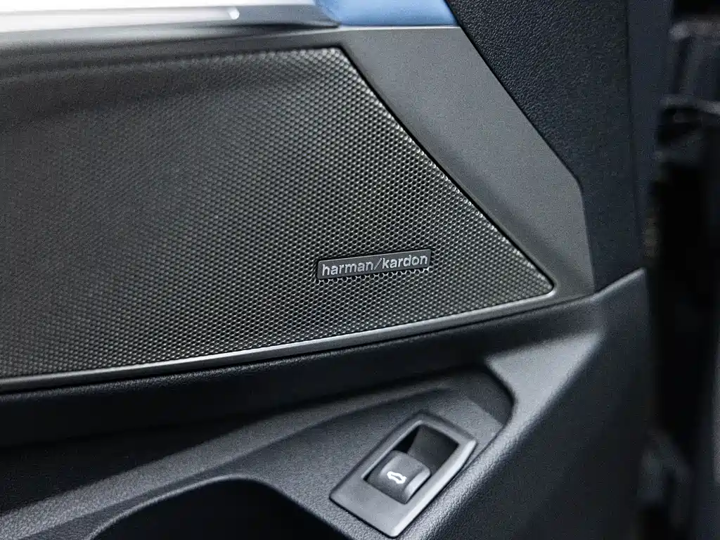 BMW M3 - фото 12