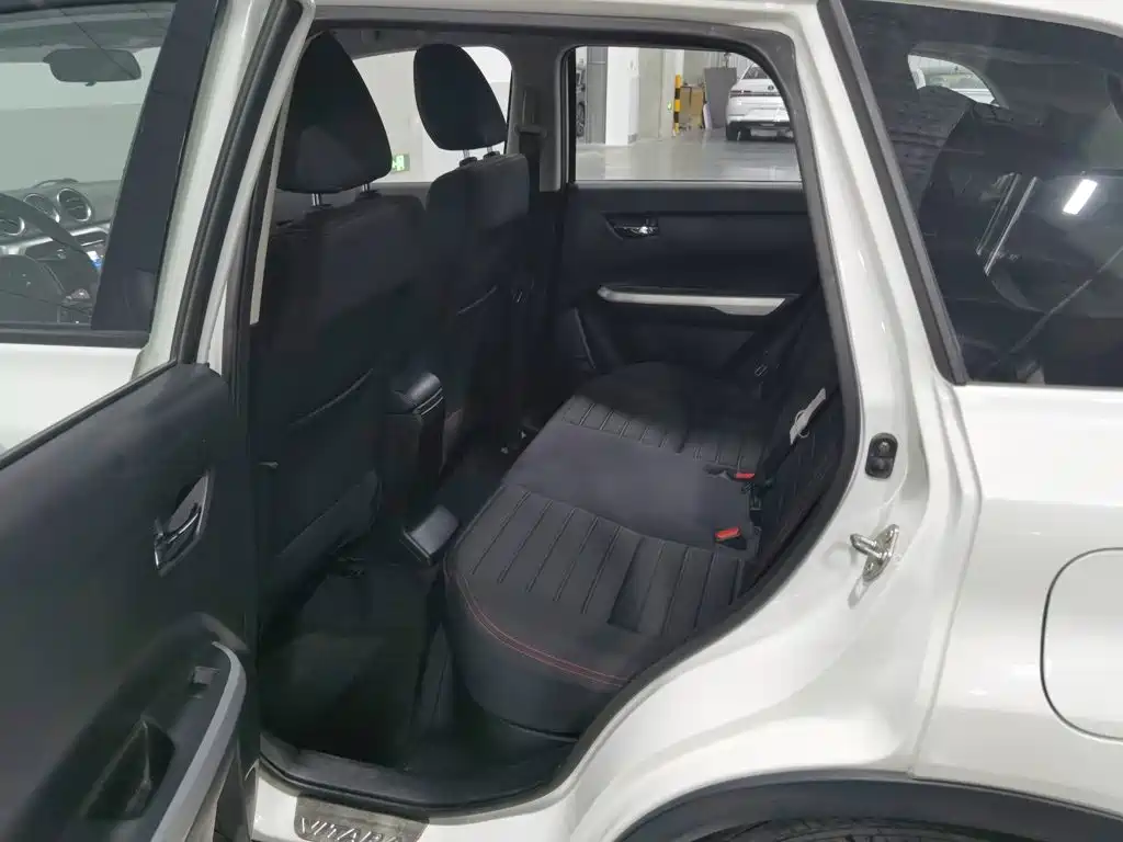 Suzuki Vitara — миниатюра 15