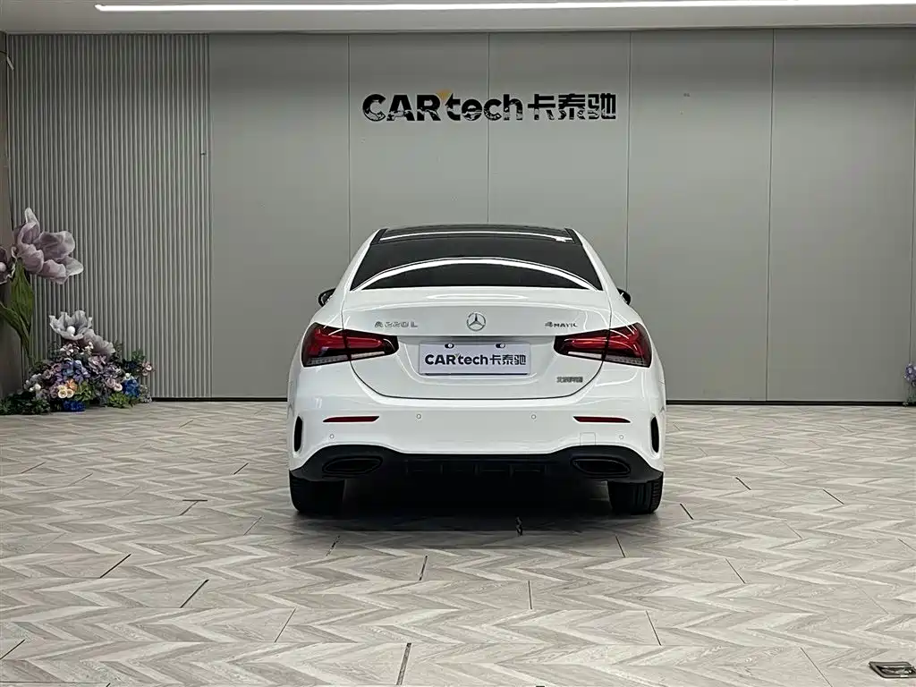MERCEDES-BENZ A CLASS