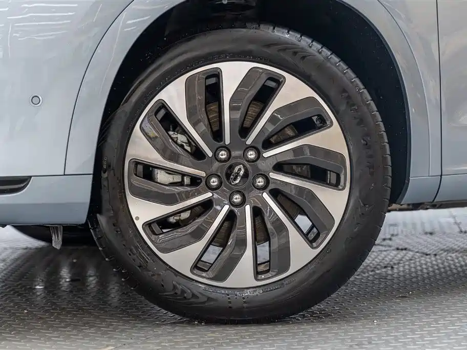 AITO ASK THE WORLD M7