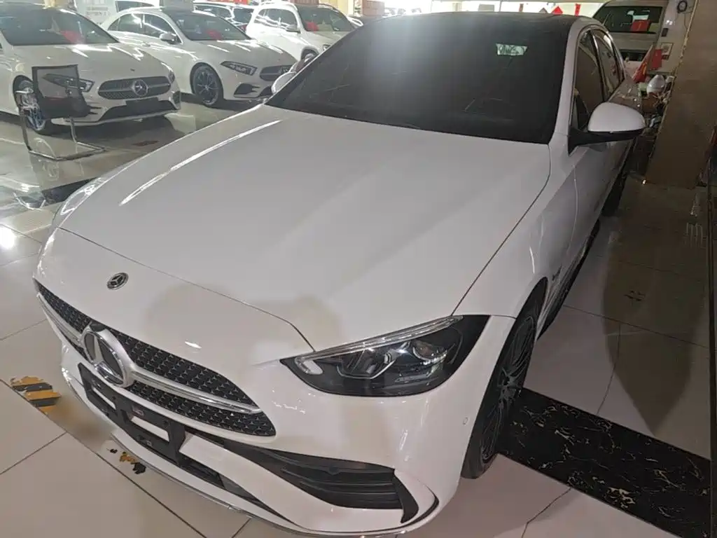 Mercedes-Benz C-Class — миниатюра 2