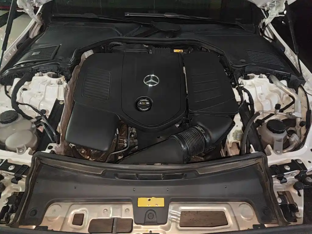 Mercedes-Benz C-Class — миниатюра 20