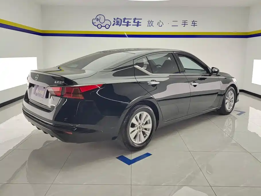 Nissan Teana — миниатюра 3