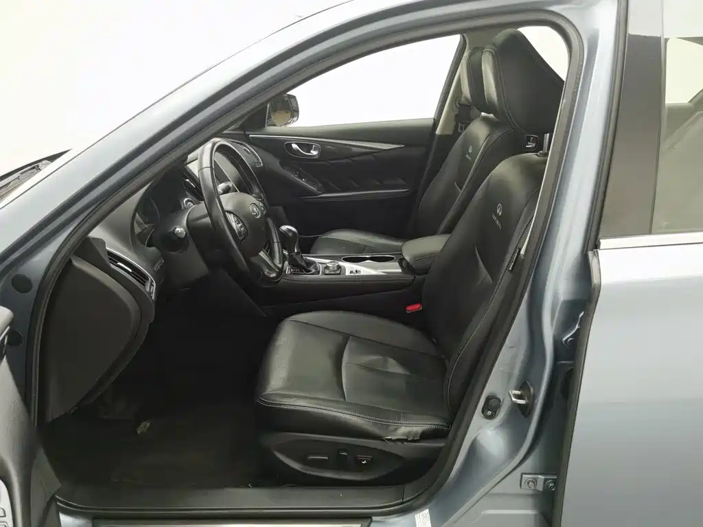 Infiniti Q50 — миниатюра 10