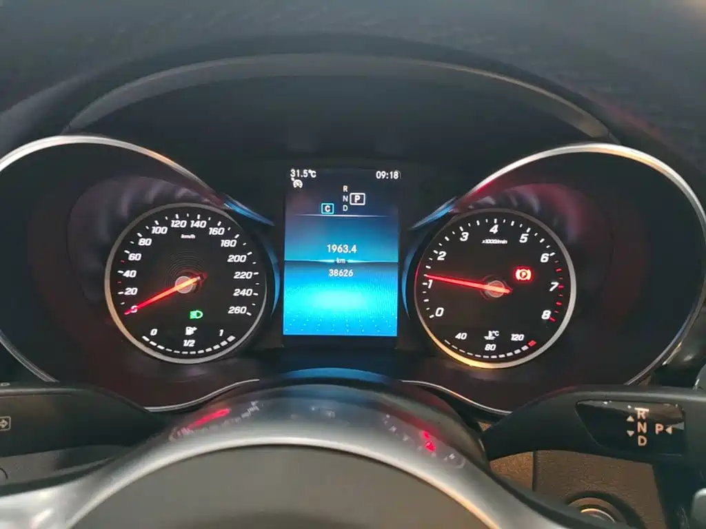 Mercedes-Benz C-Class — миниатюра 12