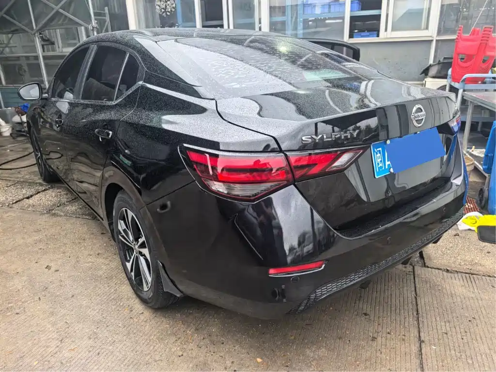 Nissan Sylphy 2021 1.6L XL CVT Enjoy