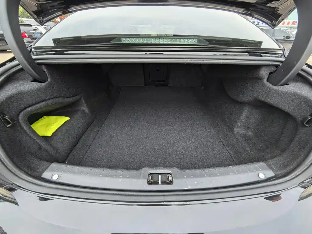 Volvo S90 — миниатюра 19