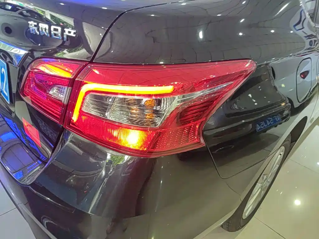 Nissan Sylphy — миниатюра 8