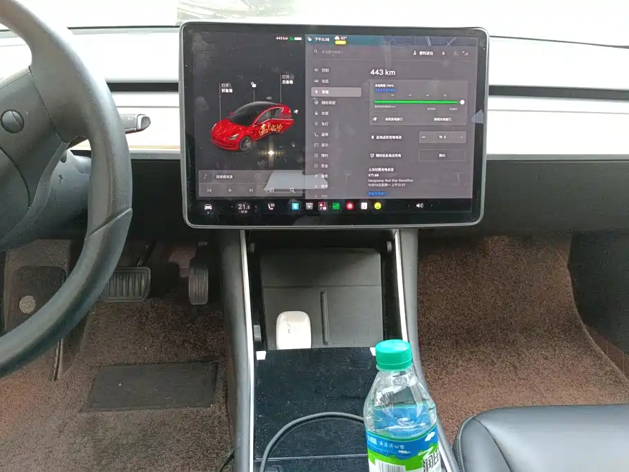 Tesla Model 3 — миниатюра 13