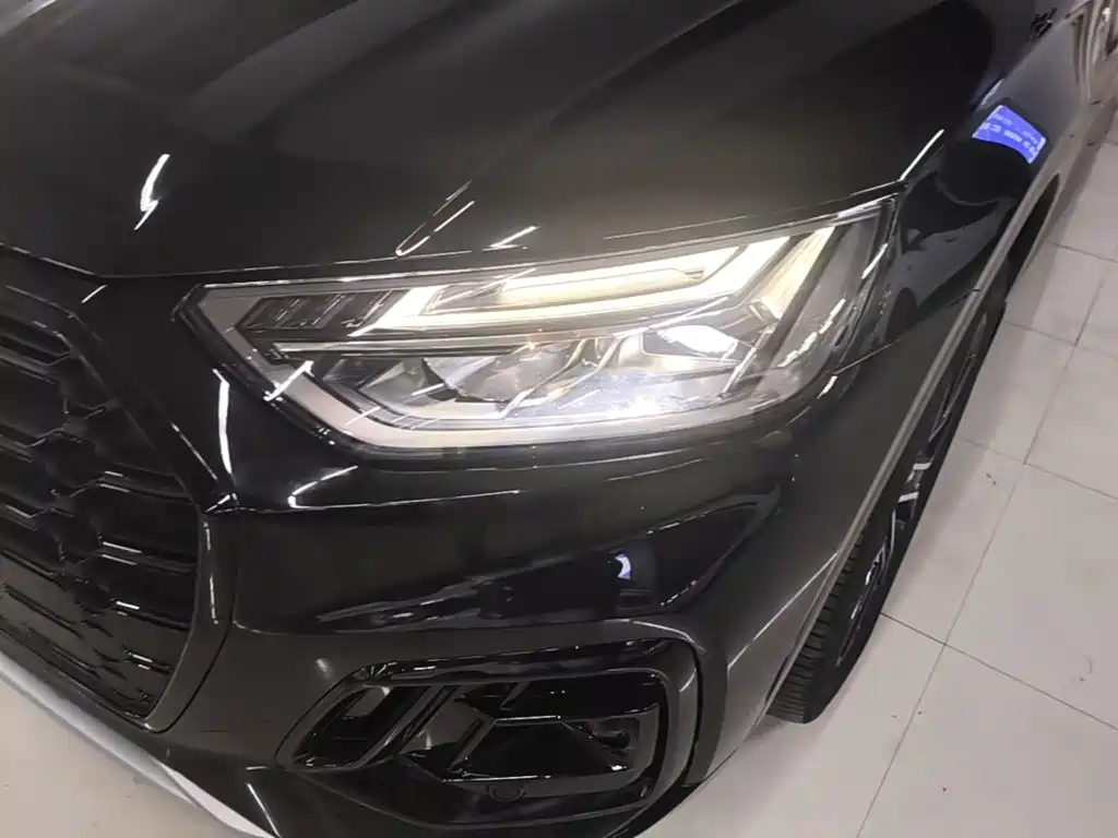 Audi Q5L — миниатюра 24