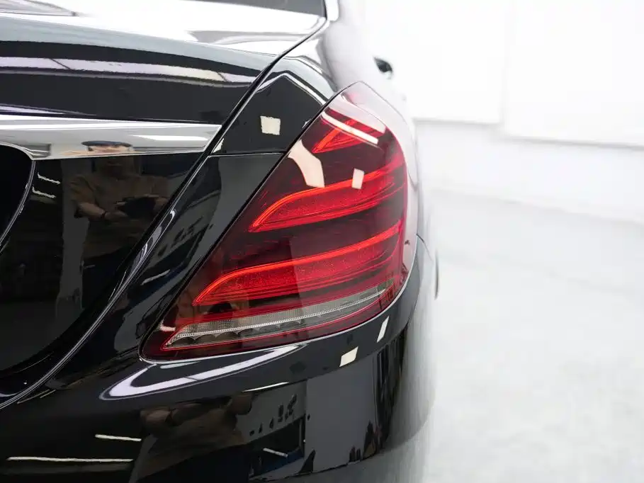 Mercedes-Benz S-Class — миниатюра 16