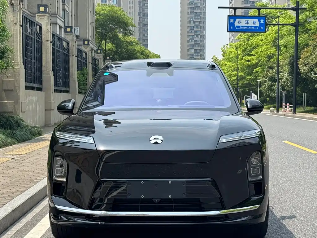 NIO ES8 2026 мест Executive