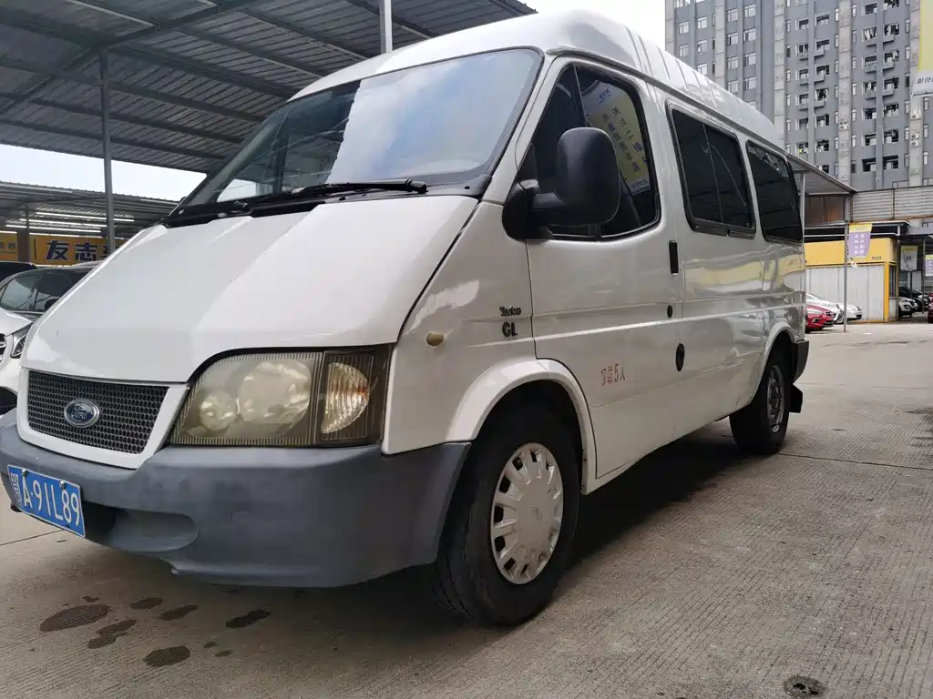 Ford Transit Classic 2013
