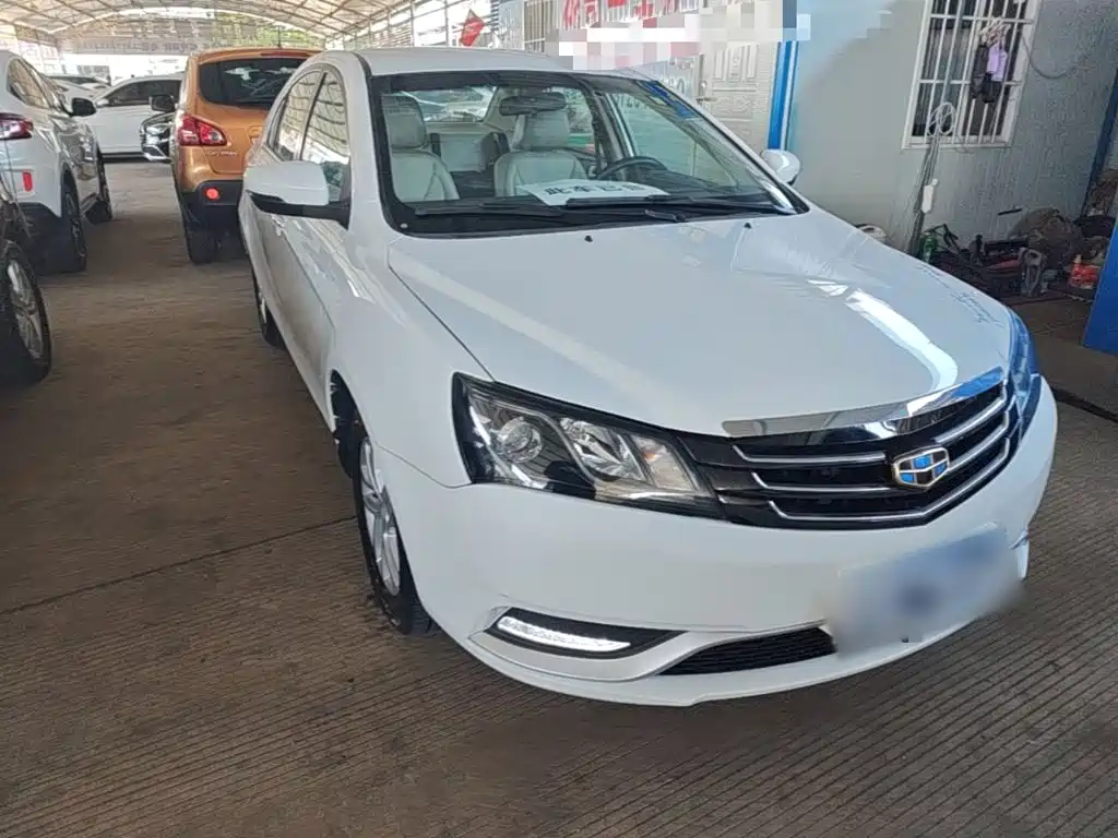 Geely Emgrand — миниатюра 3