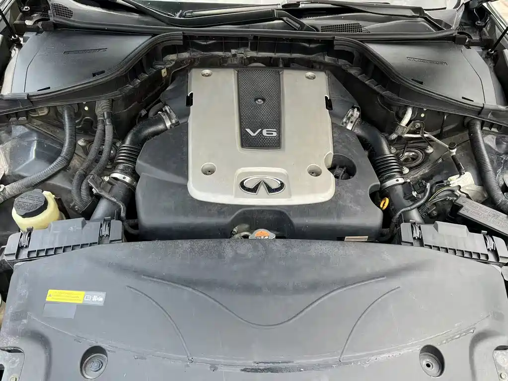 Infiniti Q70 — миниатюра 14