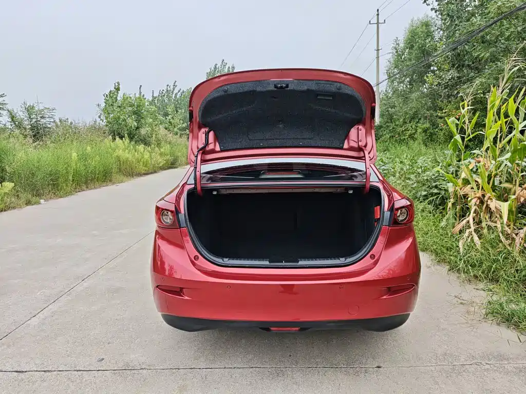 Mazda 3 Axela — миниатюра 19