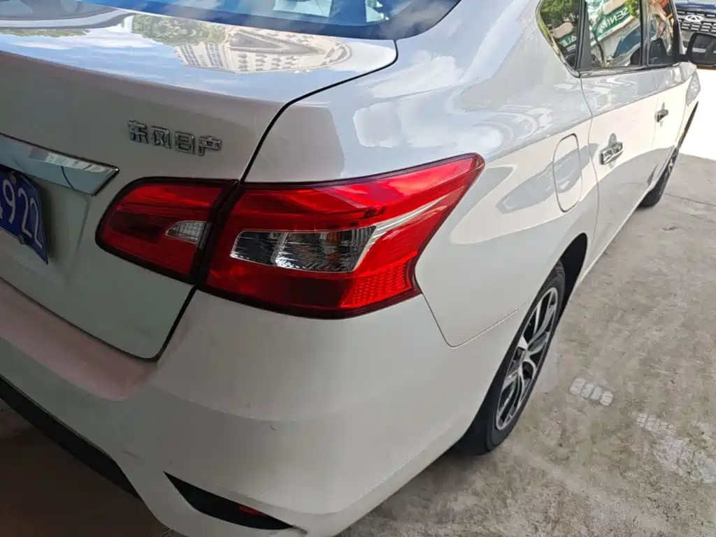 Nissan Sylphy — миниатюра 8