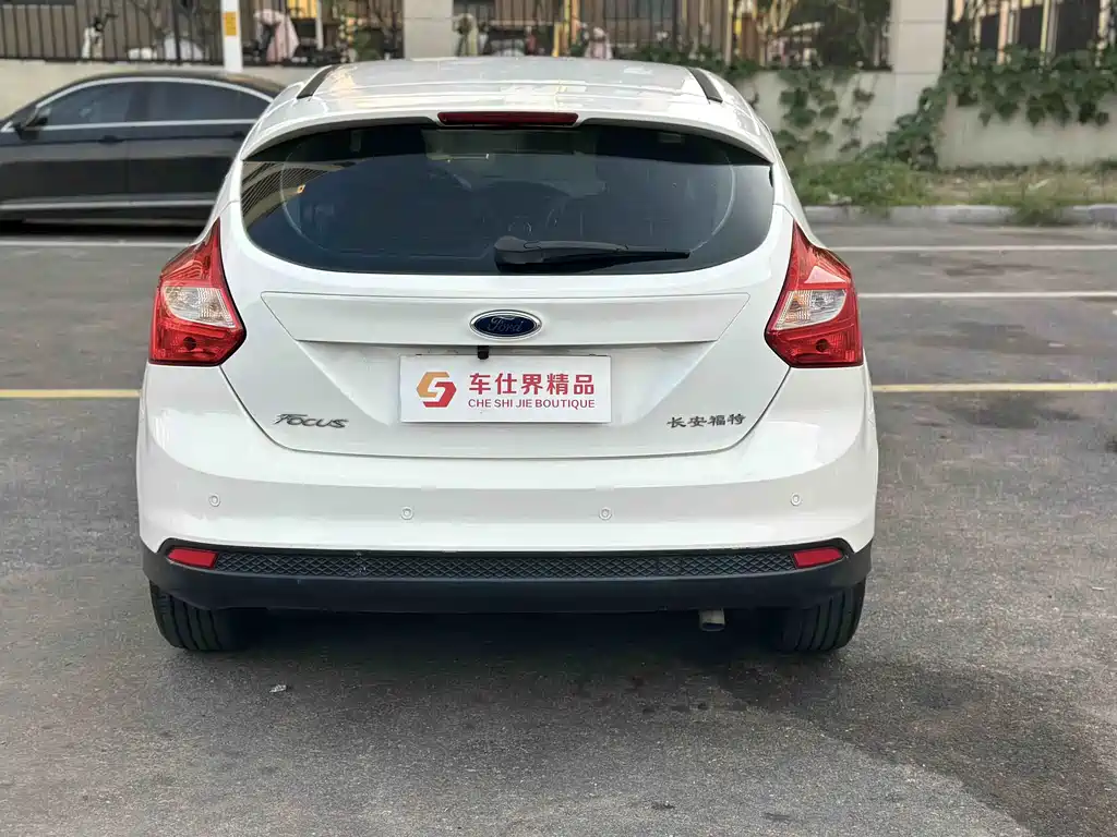 Ford Focus — миниатюра 3