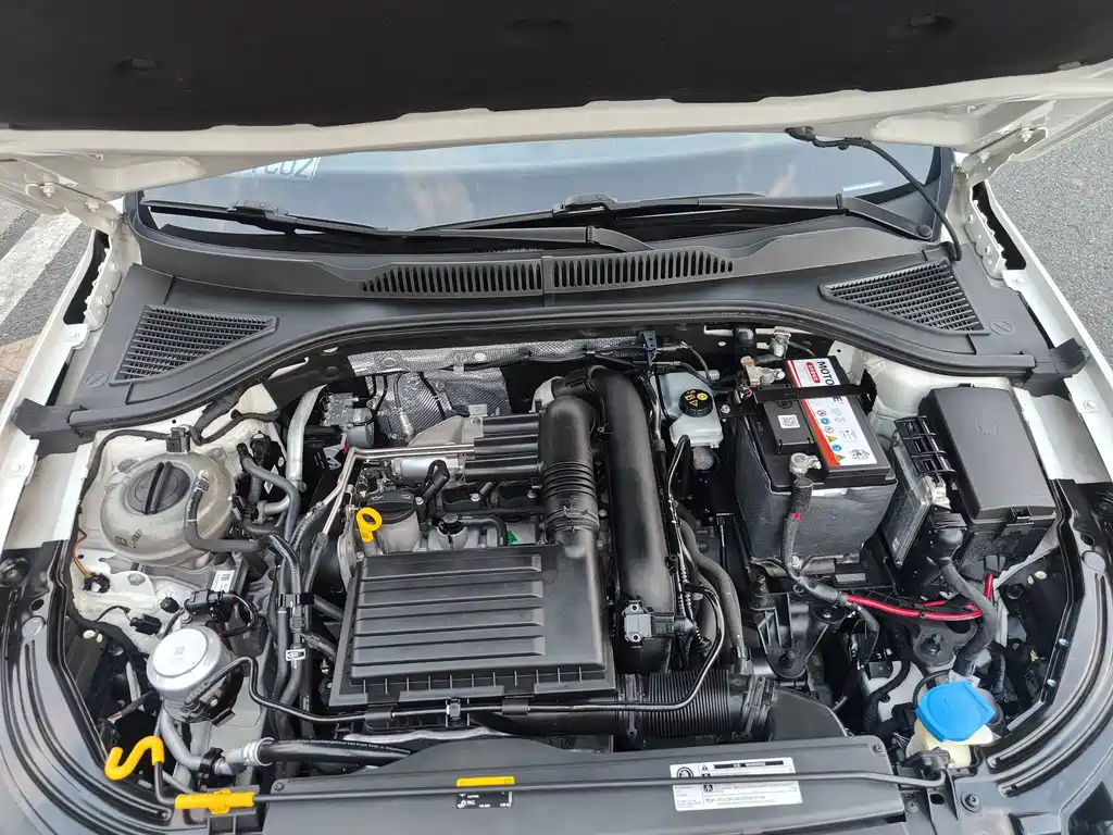 Volkswagen Lavida — миниатюра 17