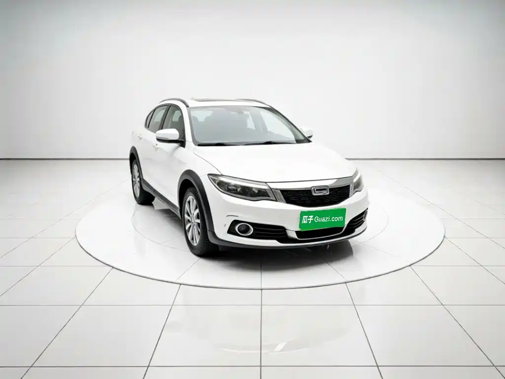 Qoros Qoros 3 — миниатюра 3