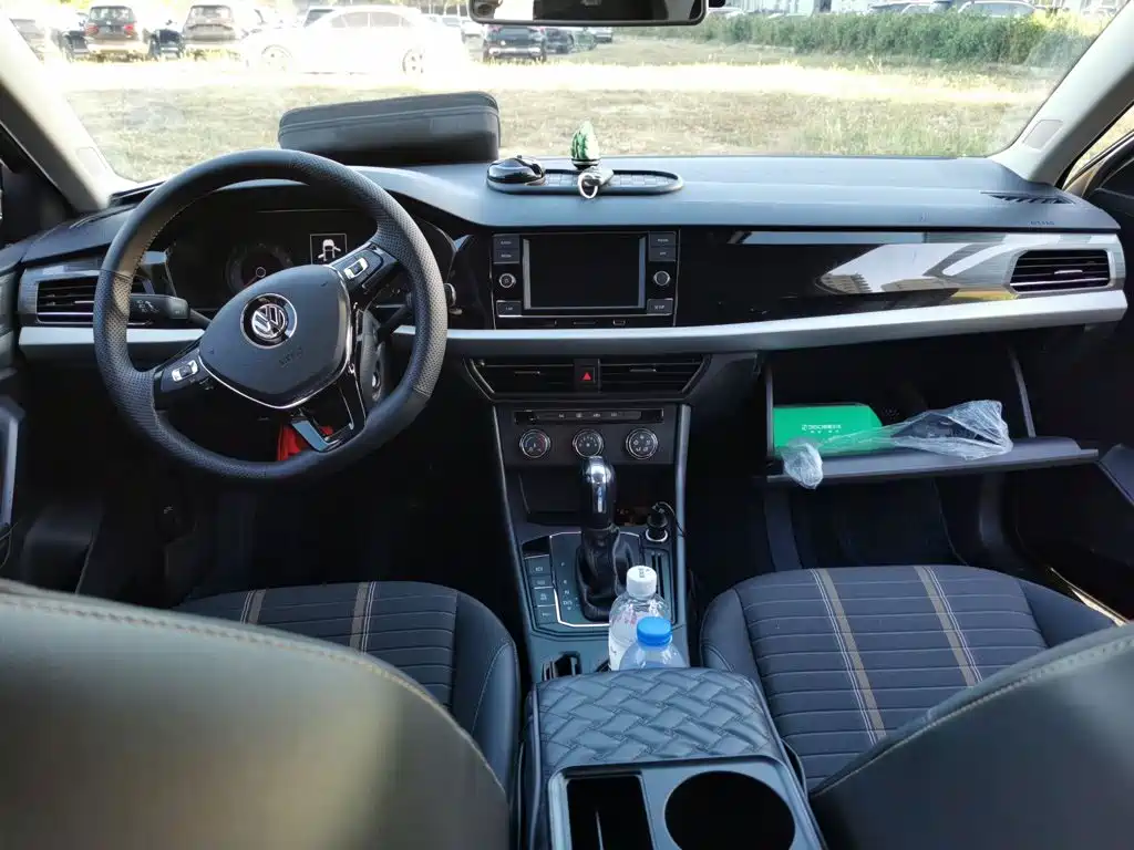 Volkswagen Lavida — миниатюра 13