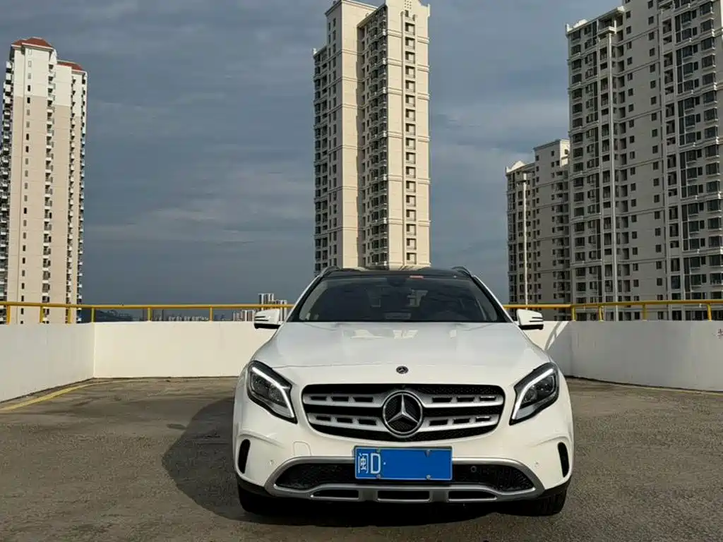 Mercedes-Benz GLA — миниатюра 2