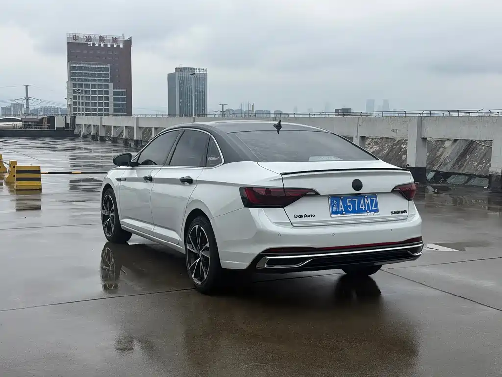 Volkswagen Sagitar — миниатюра 7