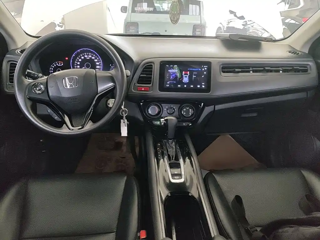 Honda Vezel — миниатюра 10