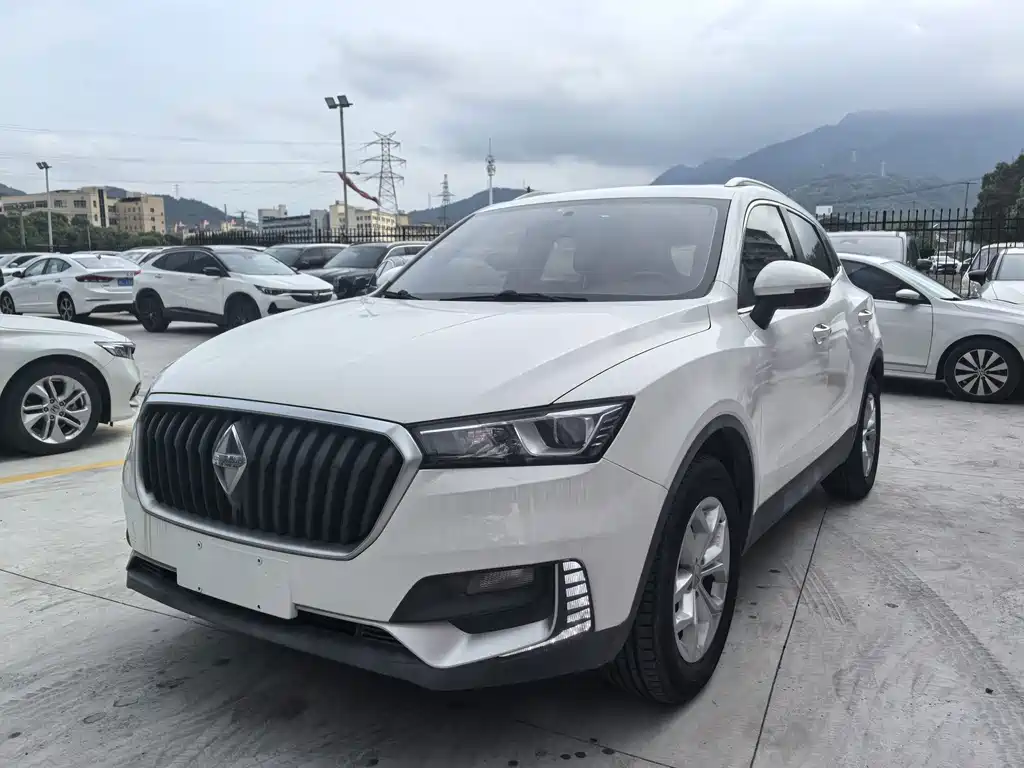 Borgward BX5