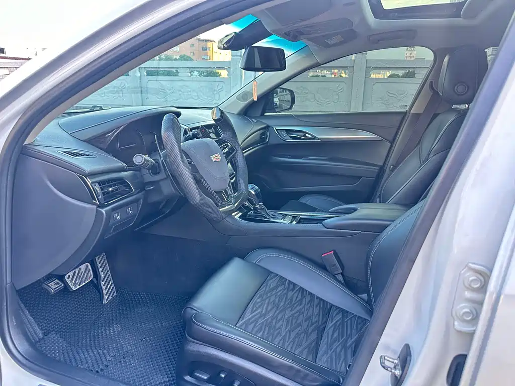 Cadillac ATS-L — миниатюра 8