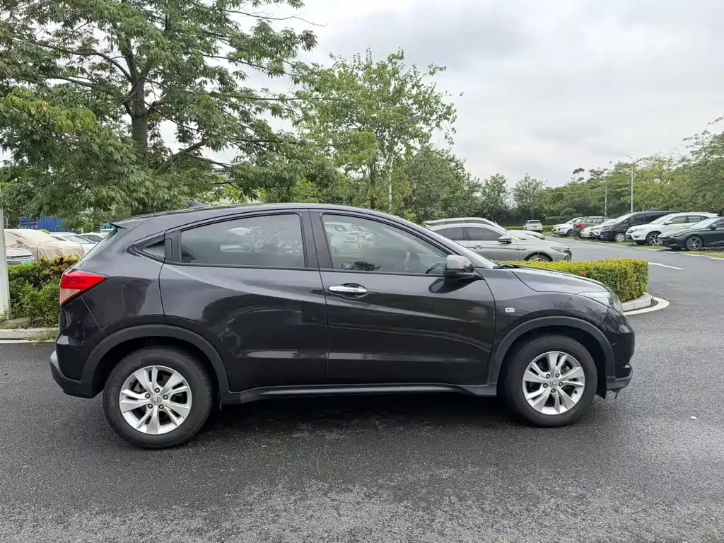 Honda Vezel — миниатюра 3