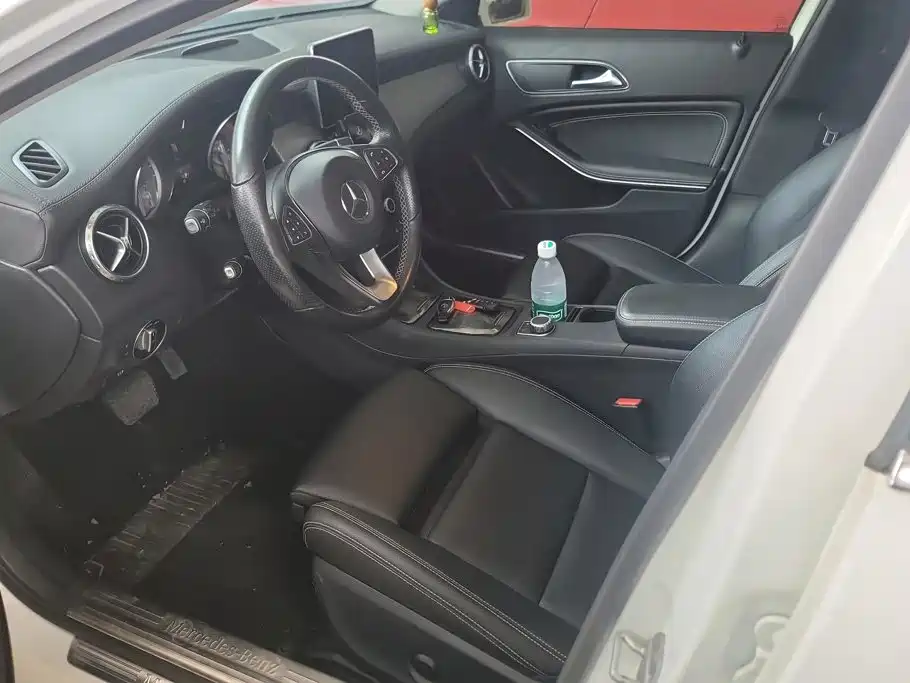 Mercedes-Benz GLA — миниатюра 9