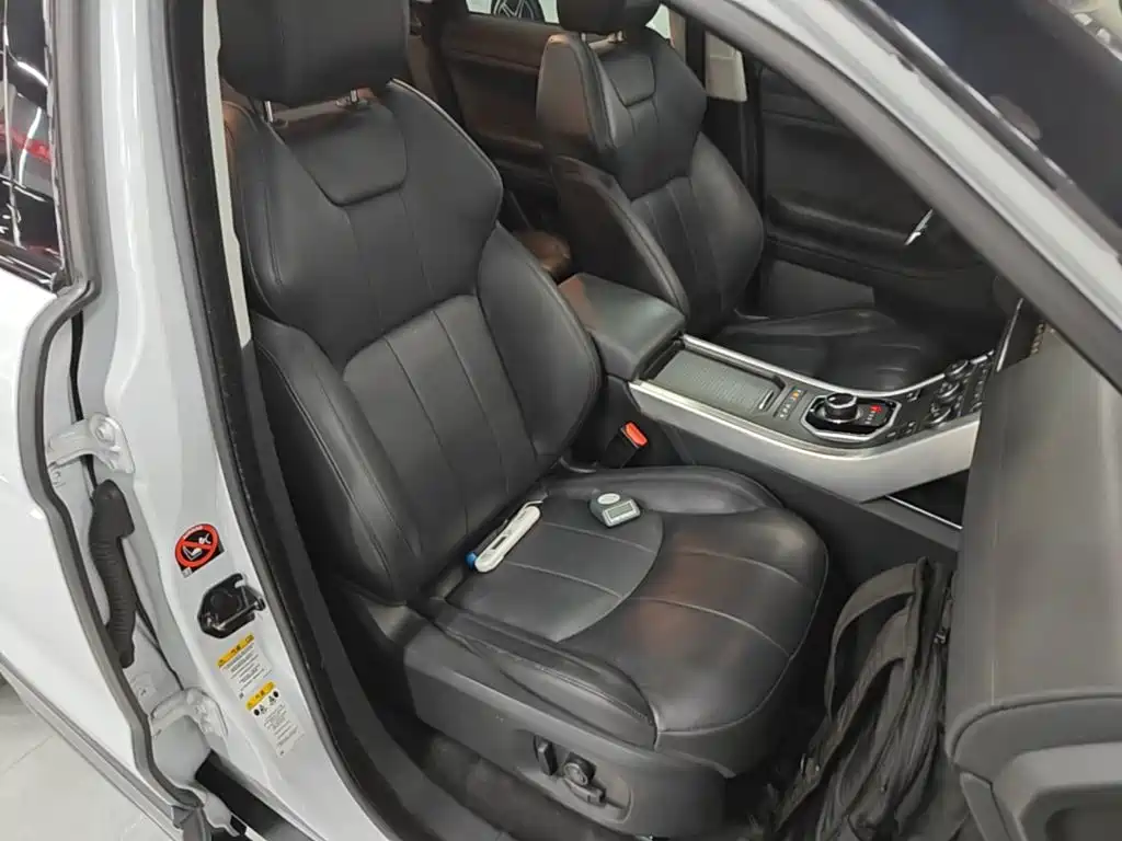 Land Rover Evoque — миниатюра 25
