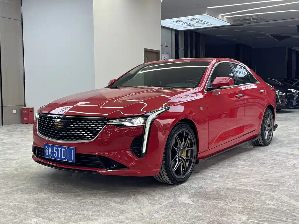 Cadillac CT4