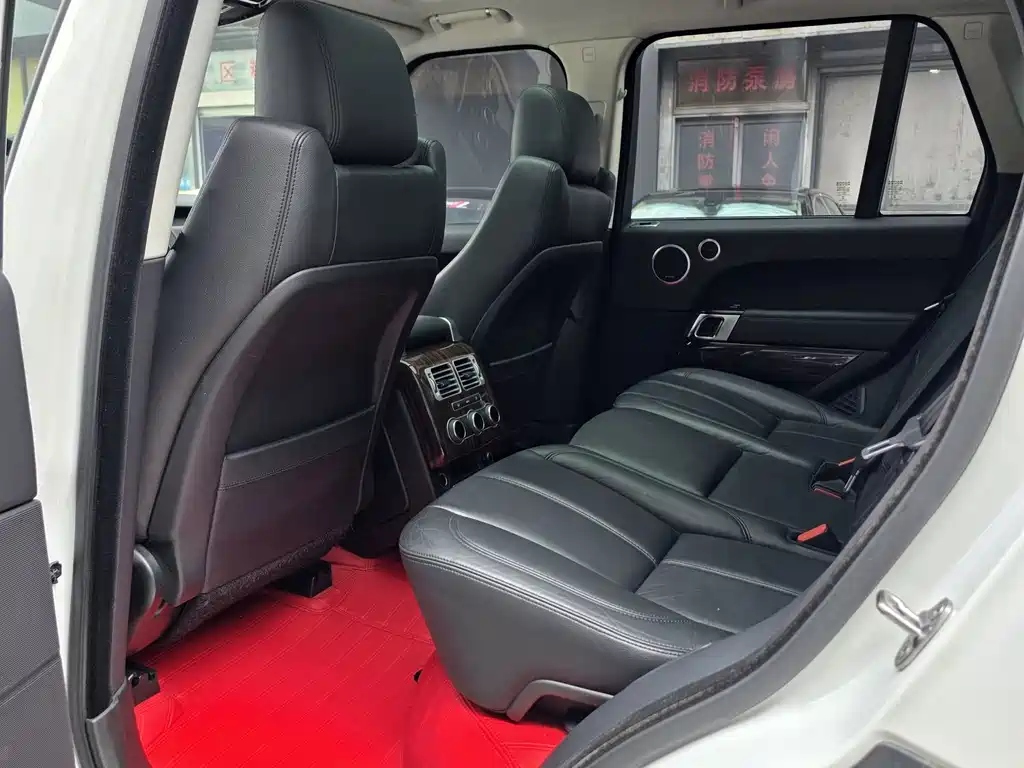 Land Rover Range Rover 3.0 SC V6 Vogue, фото 6
