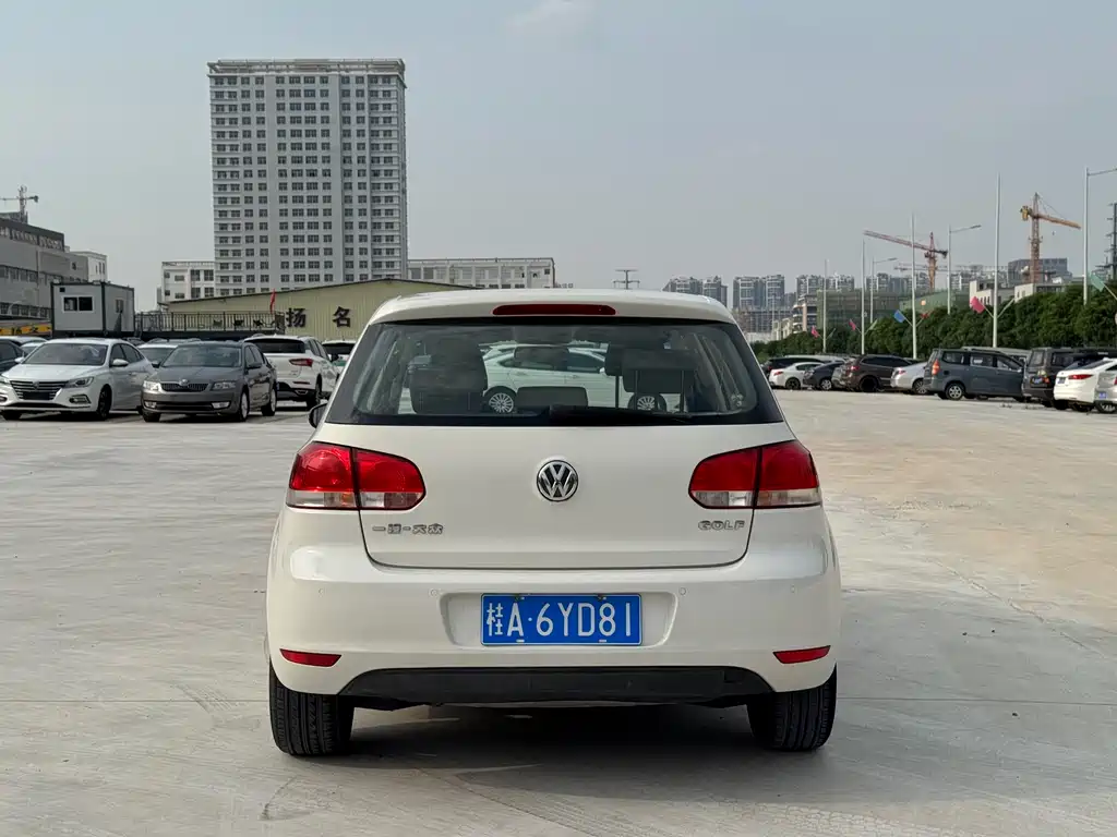 Volkswagen Golf — миниатюра 5