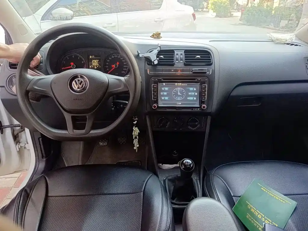 Volkswagen Polo — миниатюра 10