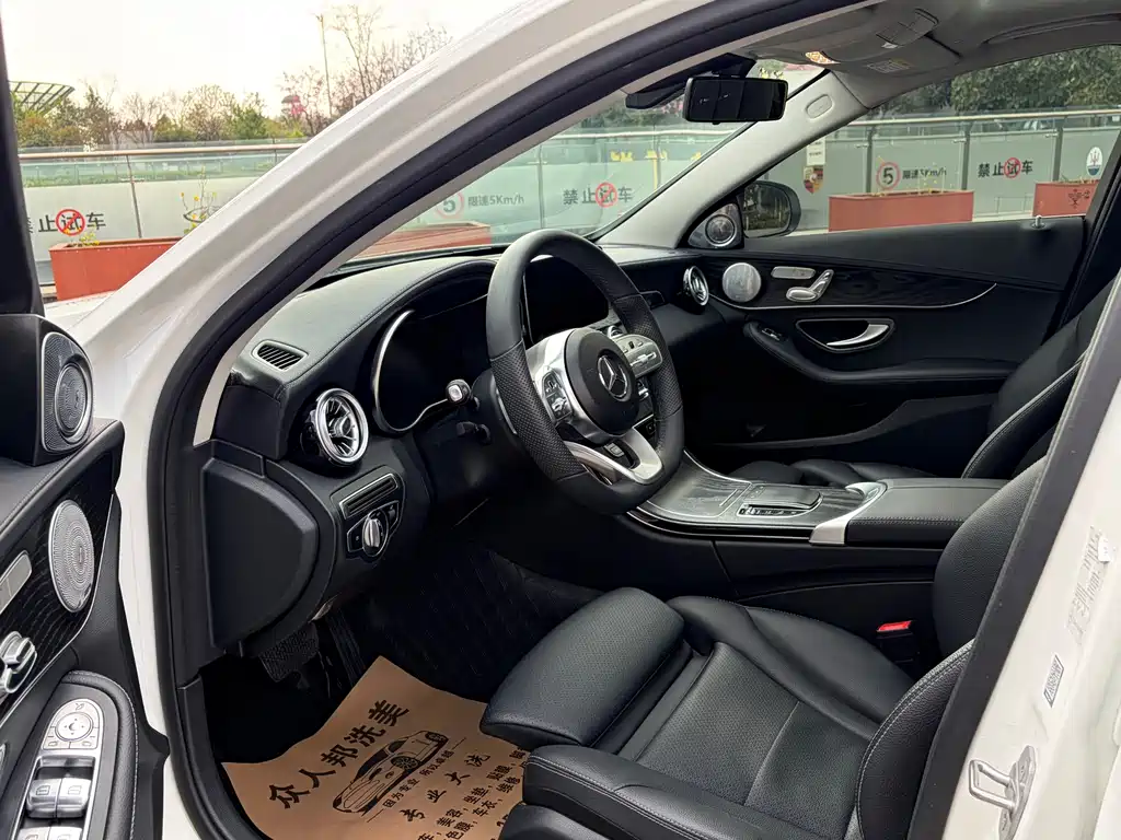 MERCEDES-BENZ C CLASS